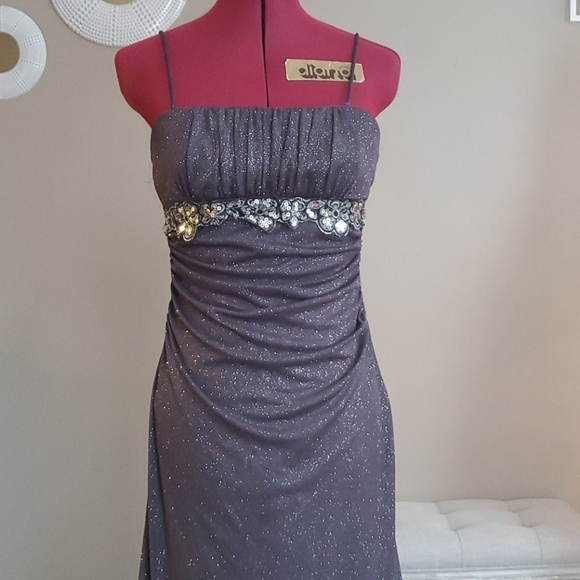 Jessica md Bridesmaid/Prom Dress - Picture 4 of 4